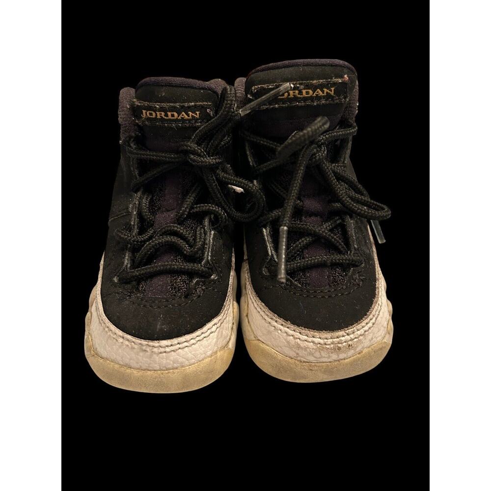Jordan Toddler Black And White Shoes - Size 3C